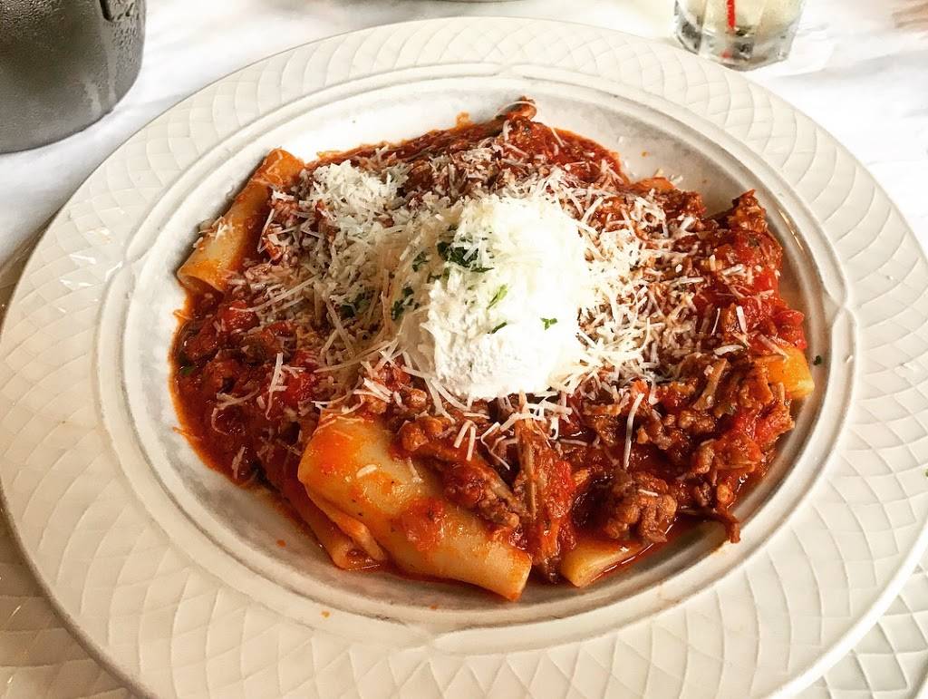 Ginos Restaurant & Pizzeria | restaurant | 7414 5th Ave, Brooklyn, NY 11209, USA | 7187481698 OR +1 718-748-1698