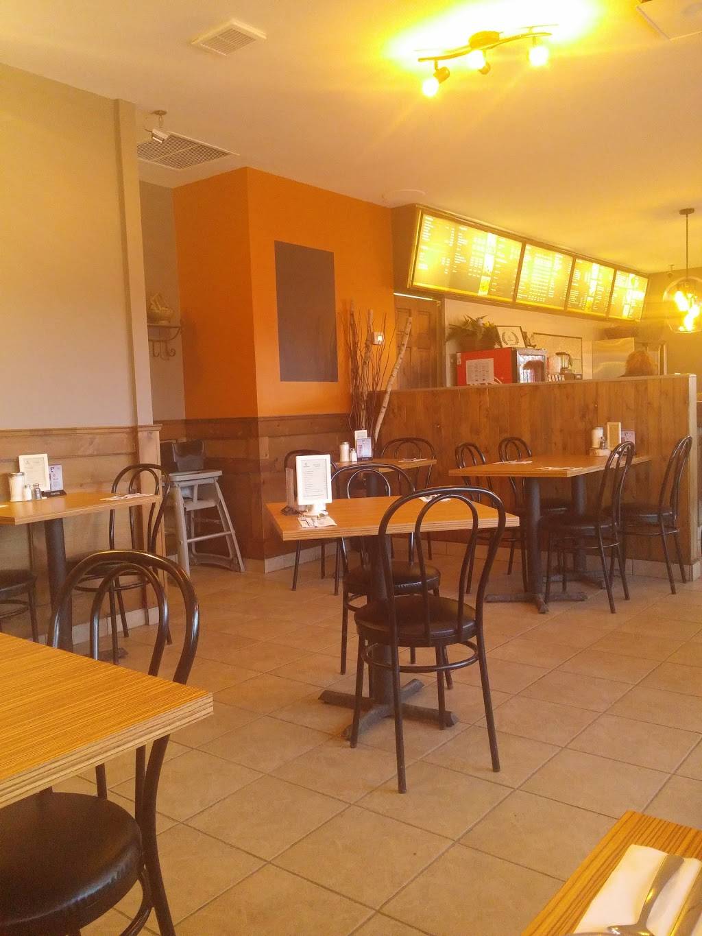 Dégustateur | restaurant | 2222 Rue King E, Sherbrooke, QC J1G 5G8, Canada | 8193464748 OR +1 819-346-4748