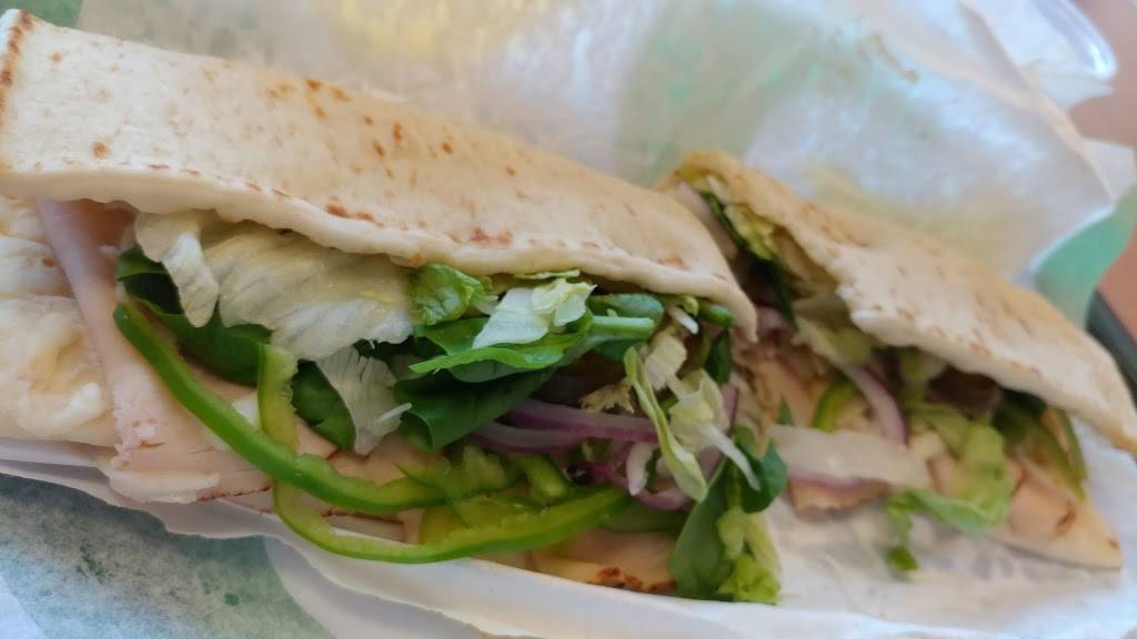 Subway Restaurants | restaurant | 100-21 Queens Blvd, Forest Hills, NY 11375, USA | 7182756686 OR +1 718-275-6686