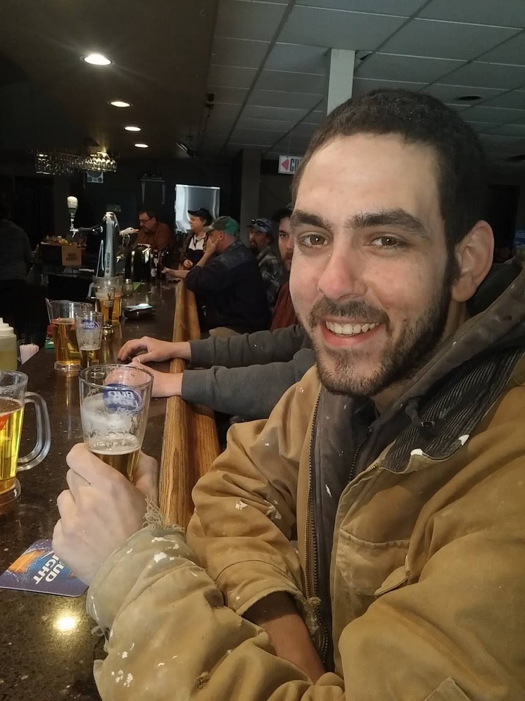 Biggs Restaurant & Sports Bar | restaurant | 405 Notre Dame St, Belle River, ON N0R 1A0, Canada | 5197280854 OR +1 519-728-0854