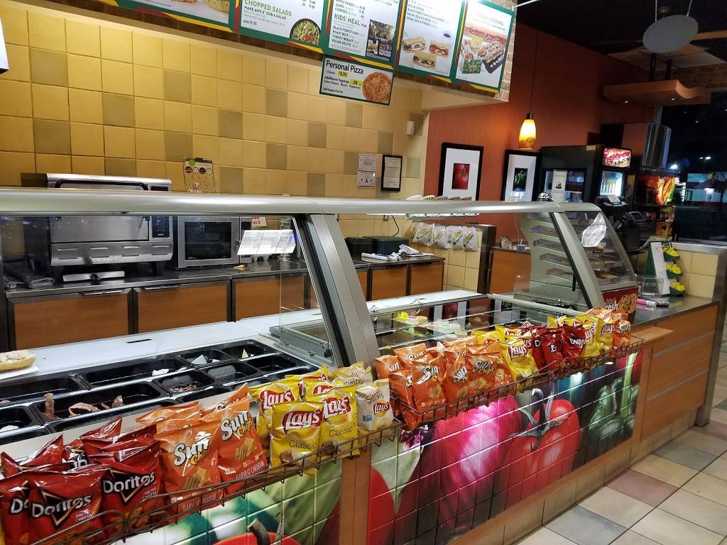 Subway | restaurant | Sahara Square, 2595 S Maryland Pkwy Suite 101, Las Vegas, NV 89109, USA | 7024635073 OR +1 702-463-5073
