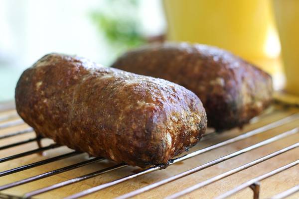 ResQ Grille & ResQ BBQ Catering | restaurant | 19623 Evergreen Mills Rd, Leesburg, VA 20175, USA | 7038013775 OR +1 703-801-3775