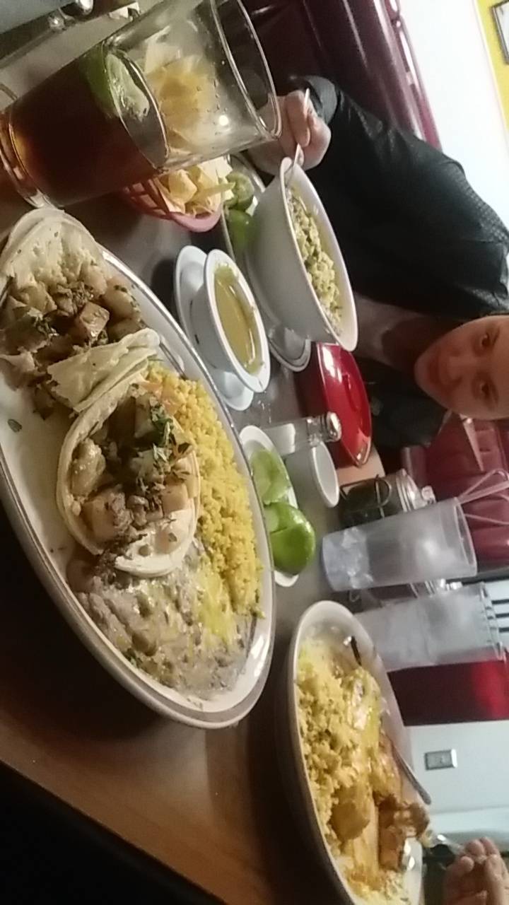 Mi Casa | restaurant | 5549 Woodruff Ave, Lakewood, CA 90713, USA | 5628678701 OR +1 562-867-8701