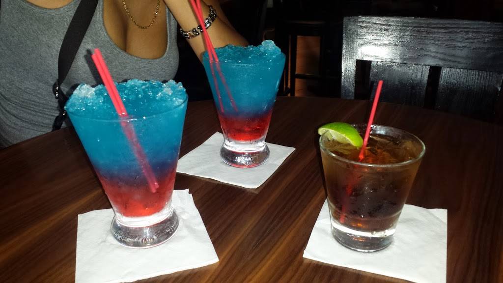 Dave & Busters | restaurant | 8986 International Dr, Orlando, FL 32819, USA | 4075413300 OR +1 407-541-3300