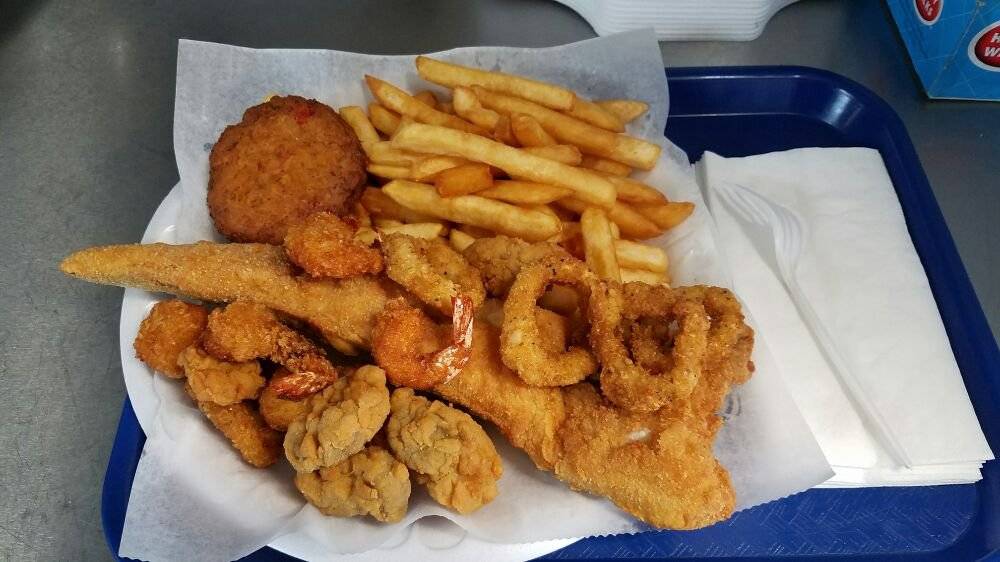 Ocean Blue Seafood Restaurant | restaurant | 5142 Krick St, Norfolk, VA 23513, USA | 7578899988 OR +1 757-889-9988