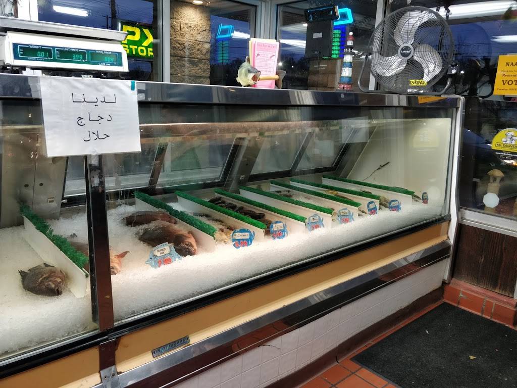 Fresh Fish and Fry | restaurant | 3140 S Martin Luther King Jr Blvd, Lansing, MI 48910, USA | 5178827007 OR +1 517-882-7007