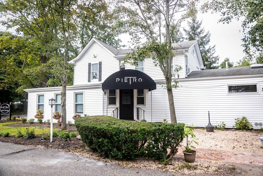 Pietro Cucina Italiana | restaurant | 404 N Country Rd, Smithtown, NY 11787, USA | 6318626129 OR +1 631-862-6129