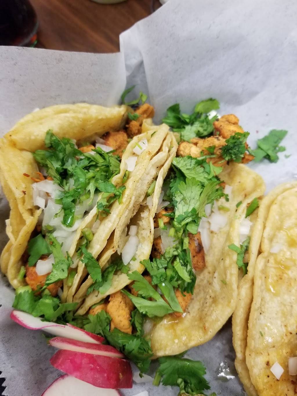 La Tiendita Mexican Market | restaurant | 5975 N Wayne Rd, Westland, MI 48185, USA | 7347224215 OR +1 734-722-4215