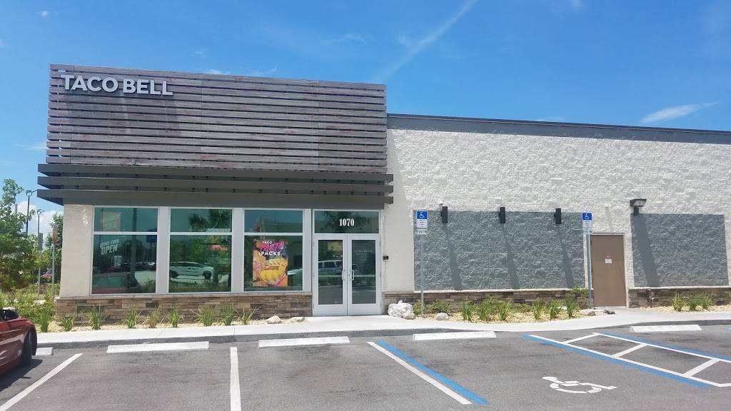 Taco Bell | restaurant | 1070 US-1, Vero Beach, FL 32960, USA | 7724945407 OR +1 772-494-5407