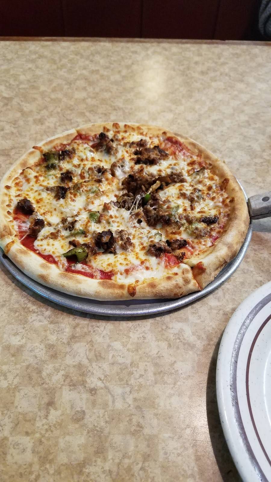 Guss New York Pizza | restaurant | 620 Stoney Creek Ln # 16, Newport News, VA 23608, USA | 7578740115 OR +1 757-874-0115