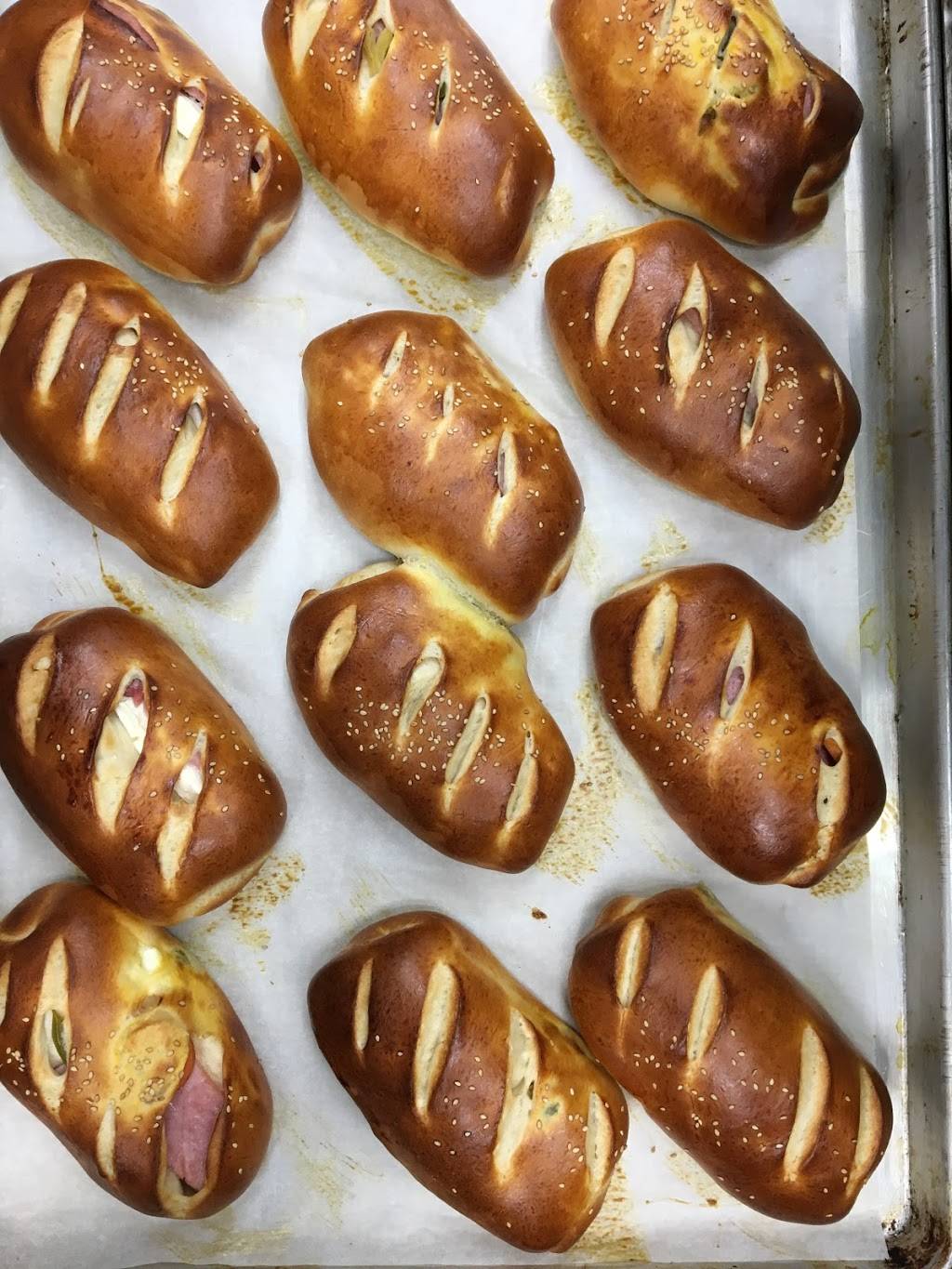 Panaderia Gabys | restaurant | 419 Moorpark Ave, Moorpark, CA 93021, USA | 8058760434 OR +1 805-876-0434