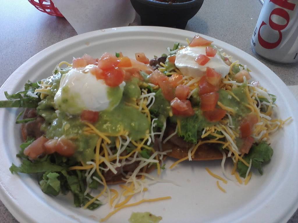 The Lunch Box | restaurant | 13605 East 35th St S, Independence, MO 64055, USA | 8165477552 OR +1 816-547-7552