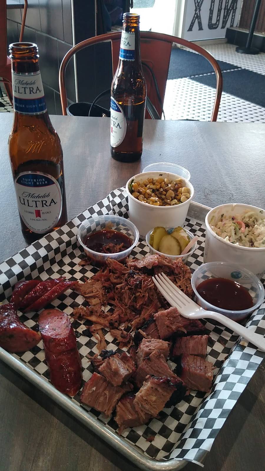 Hard Knox BBQ | restaurant | 2931 E E Battlefield Rd, Springfield, MO 65804, USA | 4177204811 OR +1 417-720-4811