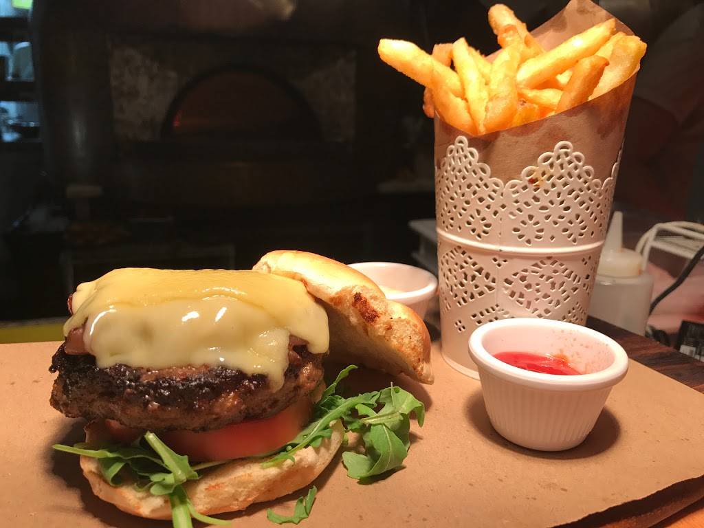 Farinelli 1937 | restaurant | 3197 Commodore Plaza, Miami, FL 33133, USA | 3056489023 OR +1 305-648-9023