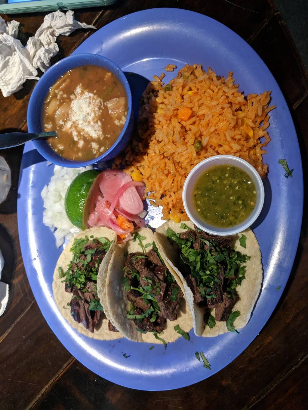 Ojos Locos Sports Cantina - Northline | restaurant | 4422 North Fwy, Houston, TX 77022, USA | 8322038383 OR +1 832-203-8383