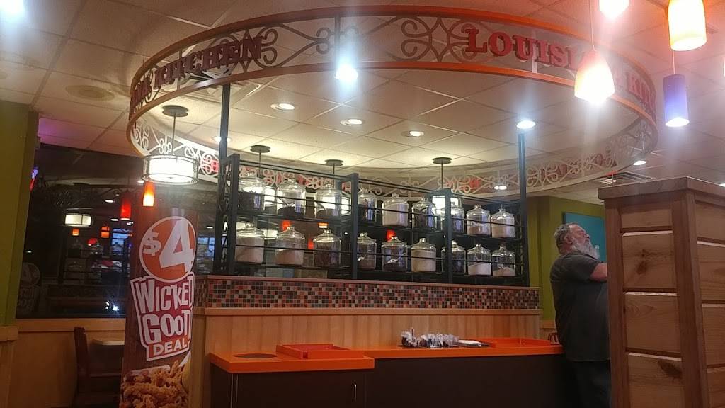 Popeyes Louisiana Kitchen | restaurant | 2708 Coffee Rd, Modesto, CA 95355, USA | 2095789138 OR +1 209-578-9138