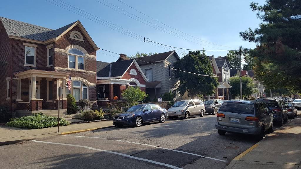 The B-List | restaurant | 343 Division St, Bellevue, KY 41073, USA | 8592617033 OR +1 859-261-7033