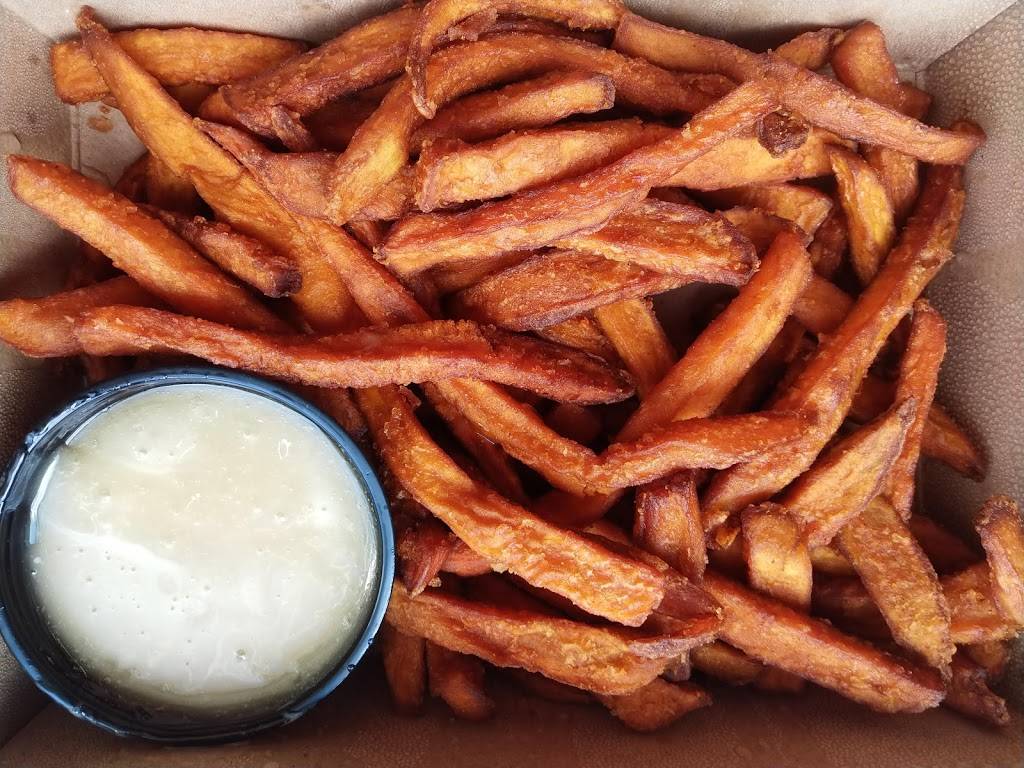 Wicked Slice | meal takeaway | 3466 Main St, Coventry, CT 06238, USA | 8604987500 OR +1 860-498-7500