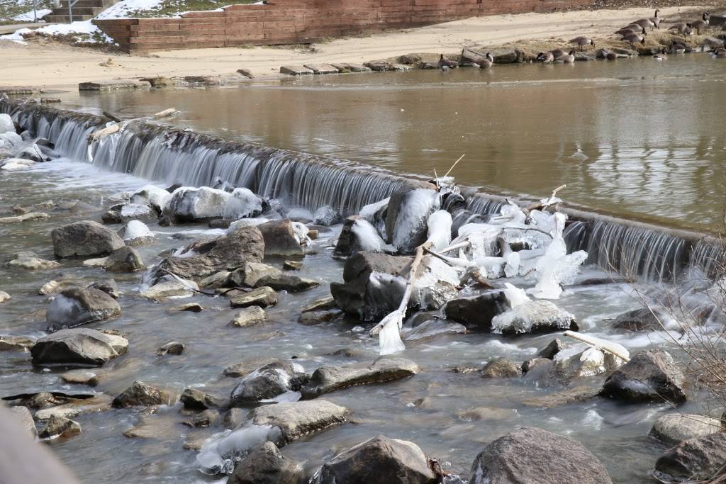 Buzzards Landing At HINCKLEY LAKE | restaurant | 44233 Township, Hinckley, OH 44233, USA | 3302782160 OR +1 330-278-2160