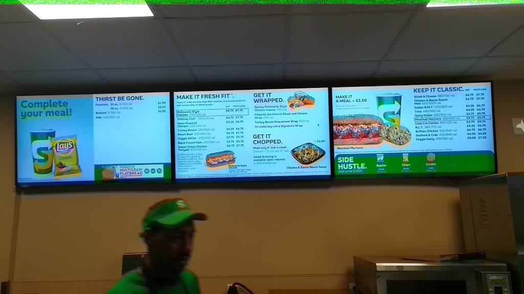 Subway | restaurant | 109000 Euclid Ave, Cleveland, OH 44106, USA | 2163686274 OR +1 216-368-6274