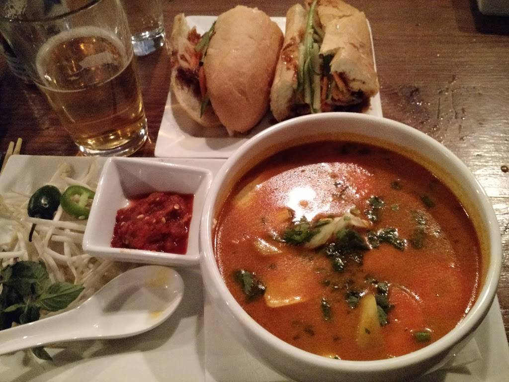 Soall Bistro | restaurant | 10 Bessom St #9, Marblehead, MA 01945, USA | 7819901233 OR +1 781-990-1233