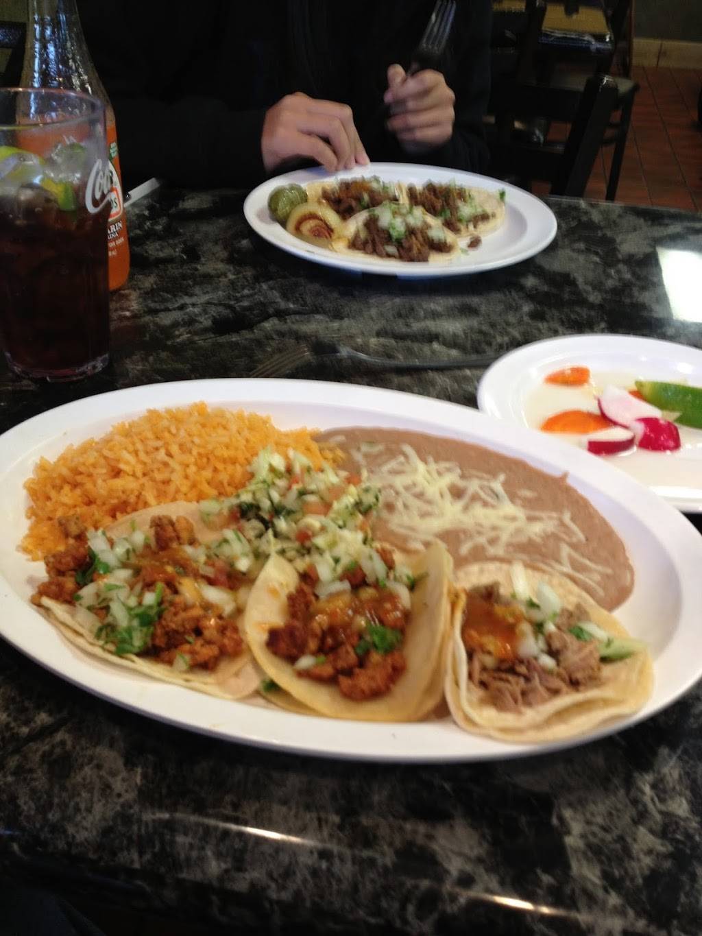 Blue Water Taco Grill Catering | restaurant | 2962 1st Ave S, Seattle, WA 98134, USA | 2068052060 OR +1 206-805-2060