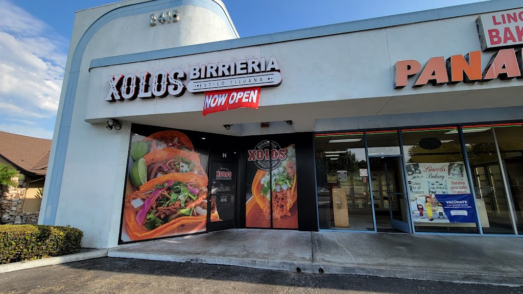 Birrieria xolos | restaurant | 2415 W Lincoln Ave # H, Anaheim, CA 92801, USA | 7148862100 OR +1 714-886-2100