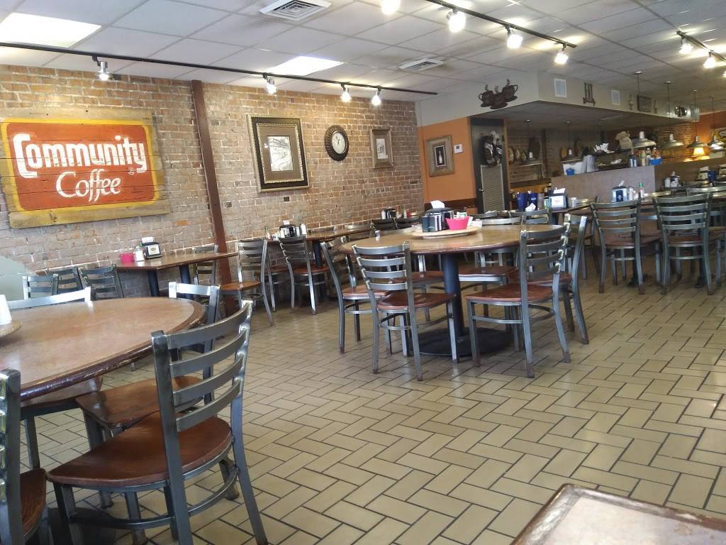 Dwyers Cafe | cafe | 323 Jefferson St, Lafayette, LA 70501, USA | 3372359364 OR +1 337-235-9364