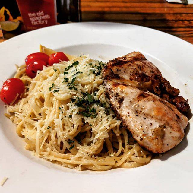 The Old Spaghetti Factory | restaurant | 727 N 1st St, St. Louis, MO 63102, USA | 3146210276 OR +1 314-621-0276