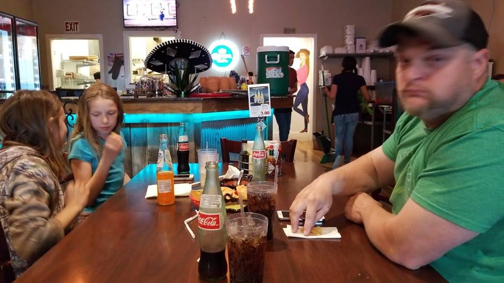 RESTAURANT "LA AMIGUITA" | restaurant | 115 1st St NW, Hampton, IA 50441, USA | 6414562052 OR +1 641-456-2052