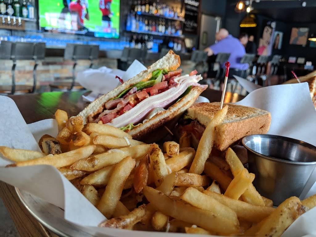 Side Bar East Lansing | restaurant | 246 E Saginaw St, East Lansing, MI 48823, USA | 5172202131 OR +1 517-220-2131