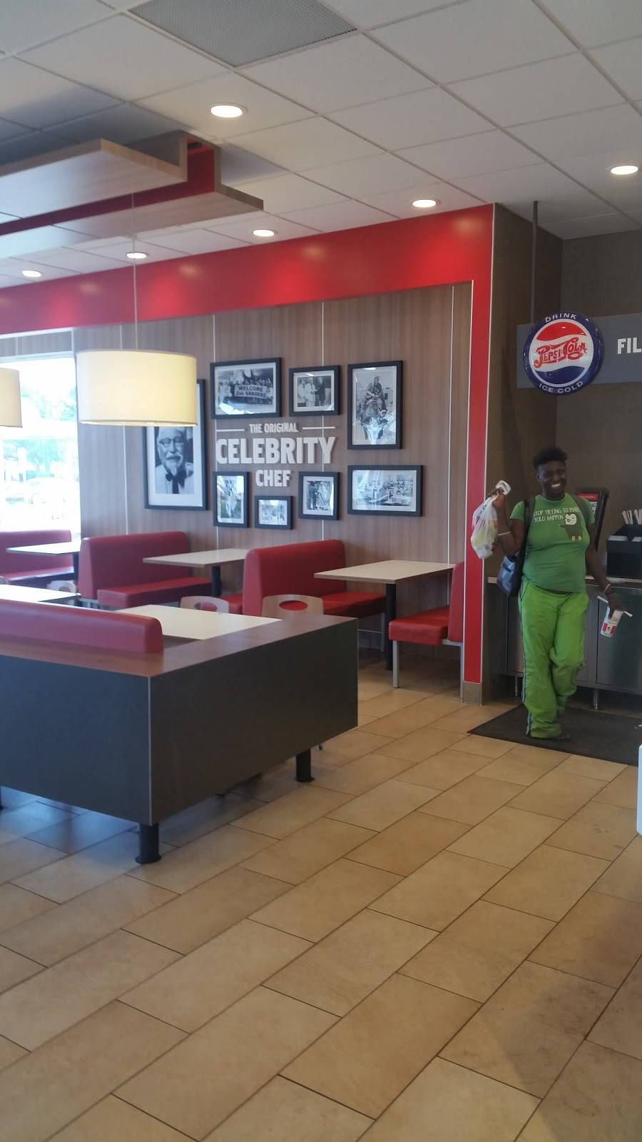 KFC | restaurant | 3280 Taylor Blvd, Louisville, KY 40215, USA | 5023612043 OR +1 502-361-2043