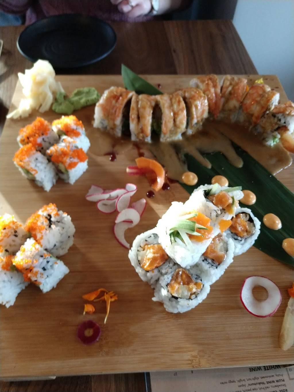 KIN by Rice n Roll SUSHI BAR | restaurant | 7484 W State St, Wauwatosa, WI 53213, USA | 4145249056 OR +1 414-524-9056