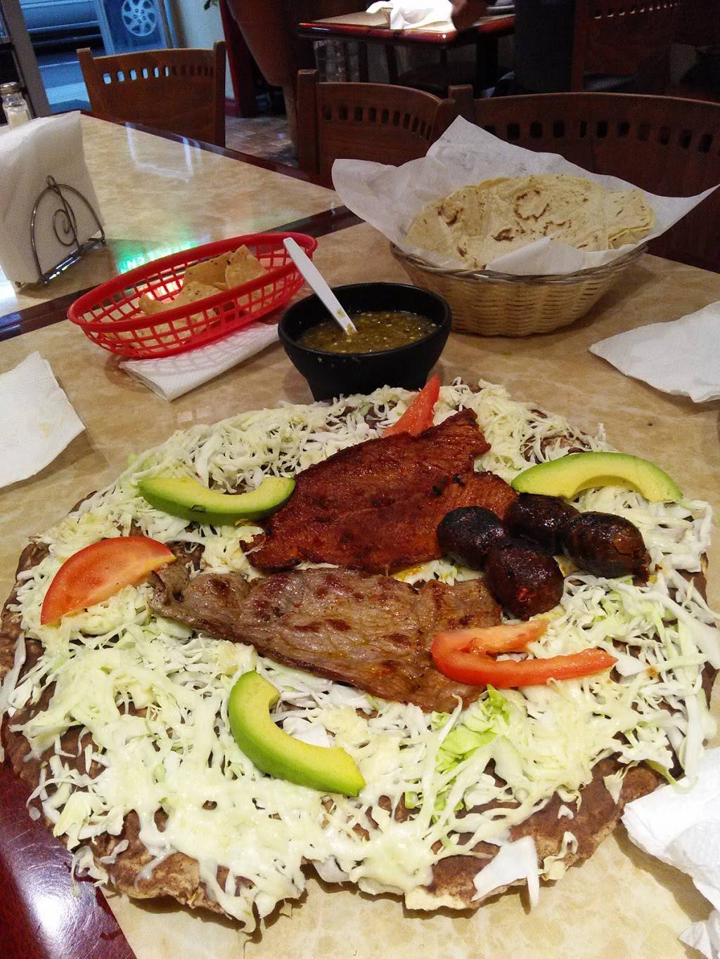 Fairview Char-Broiler | restaurant | 419 N Fairview St, Santa Ana, CA 92703, USA | 7145588907 OR +1 714-558-8907