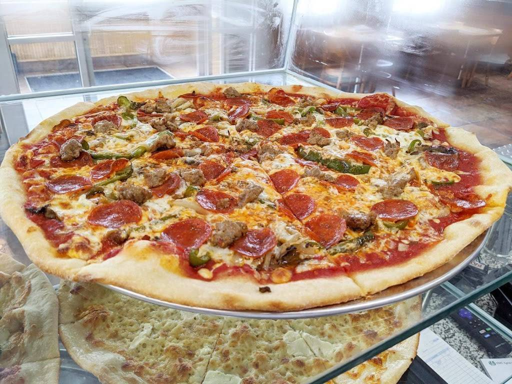 Di Famiglia | restaurant | 310 Oakwood Ave, Troy, NY 12182, USA | 5182331111 OR +1 518-233-1111