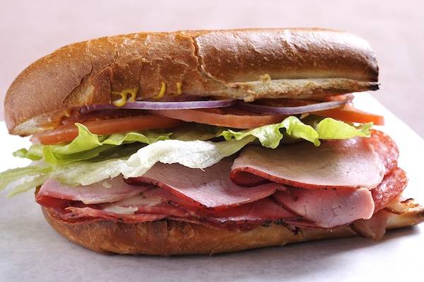 Village Host Pizza & Grill | restaurant | 819 Bay Ave, Capitola, CA 95010, USA | 8314648455 OR +1 831-464-8455