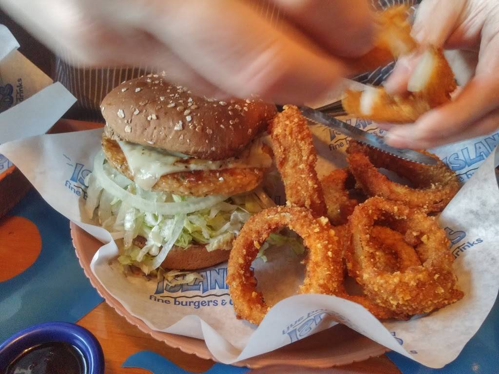 Islands Restaurant Santa Clarita | restaurant | 24180 Valencia Blvd, Santa Clarita, CA 91355, USA | 6612845903 OR +1 661-284-5903