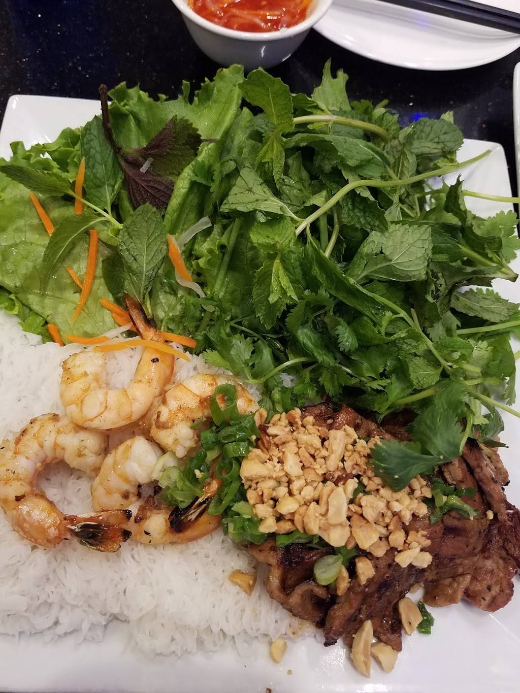 Pho Rowland Vietnamese Restaurant | restaurant | 18910 Gale Ave, Rowland Heights, CA 91748, USA | 6268108800 OR +1 626-810-8800