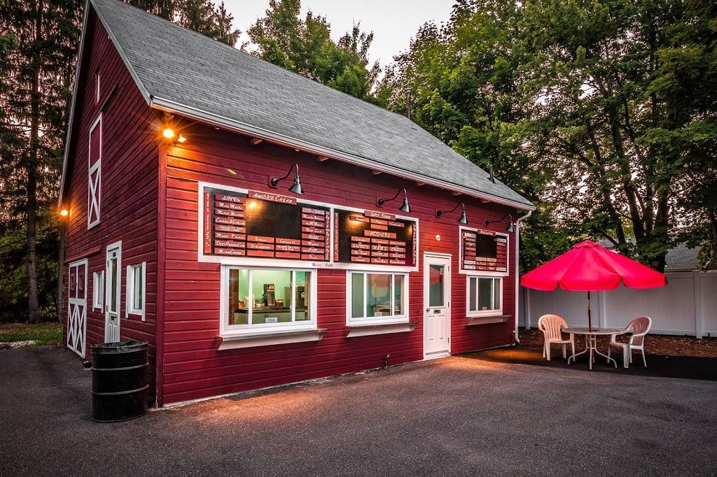 Midwoods | restaurant | 329 West St, Ludlow, MA 01056, USA | 4136101399 OR +1 413-610-1399
