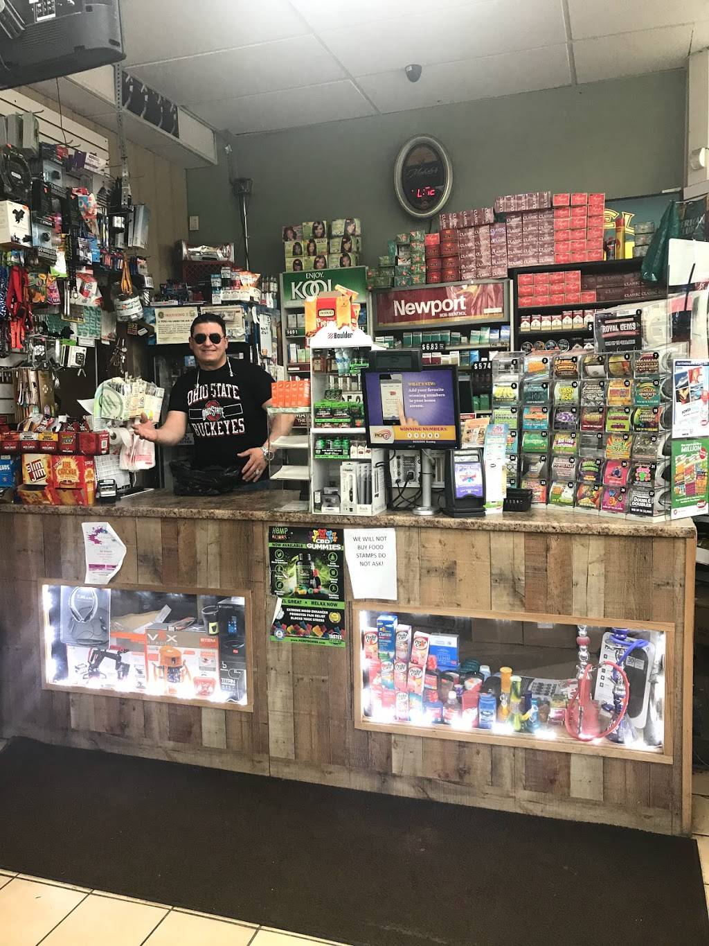 Broad Beverage/ Wayne Market | restaurant | 2403 W Broad St, Columbus, OH 43204, USA | 6142768155 OR +1 614-276-8155