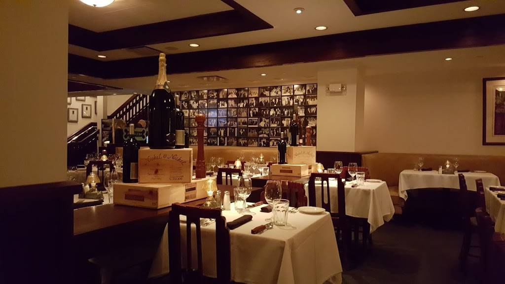 Mortons The Steakhouse | restaurant | 626 W Main St, Louisville, KY 40202, USA | 5025840421 OR +1 502-584-0421