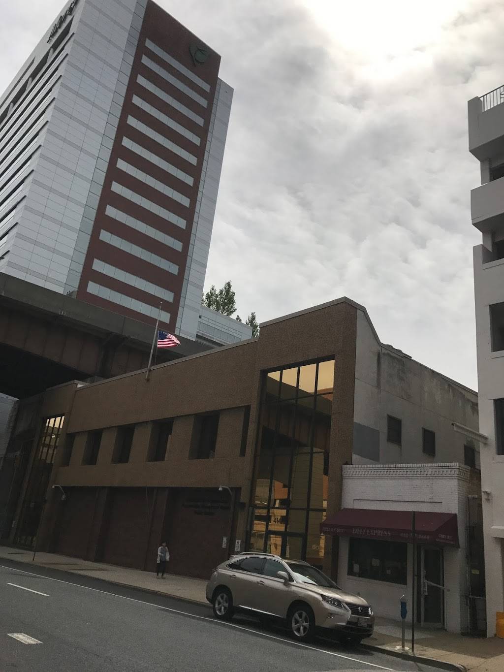 Street Deli & Cafe | meal takeaway | 426 N Calvert St, Baltimore, MD 21202, USA | 4107278660 OR +1 410-727-8660