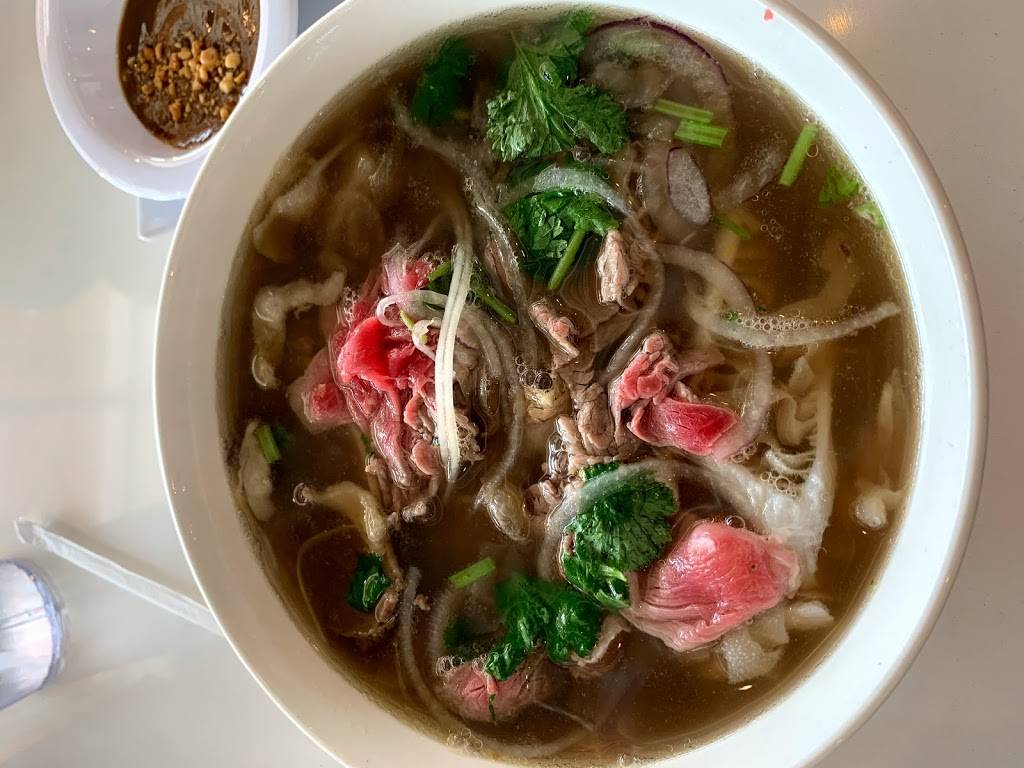 Pho Please | restaurant | 1920 E Riverside Dr, Austin, TX 78741, USA | 5123549779 OR +1 512-354-9779