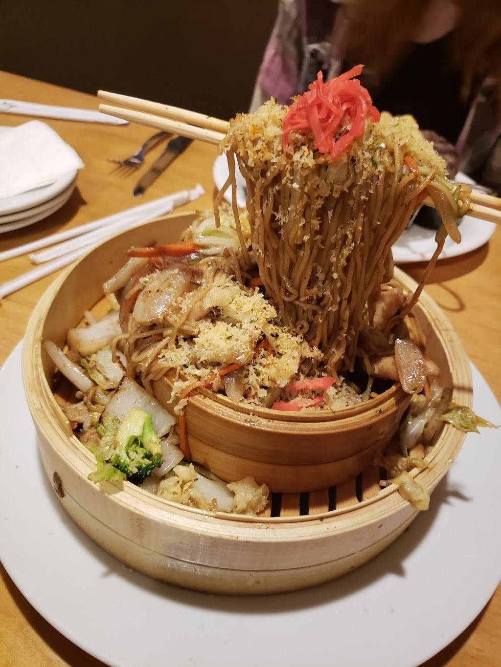 Godaiko Japanese Restaurant | restaurant | 3115 Oak Valley Dr, Ann Arbor, MI 48103, USA | 7349302880 OR +1 734-930-2880