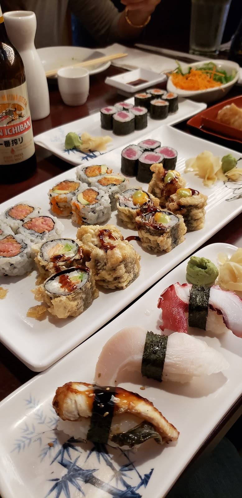 Fujiyama Sushi | restaurant | 10153 University Blvd, Orlando, FL 32817, USA | 4076776888 OR +1 407-677-6888