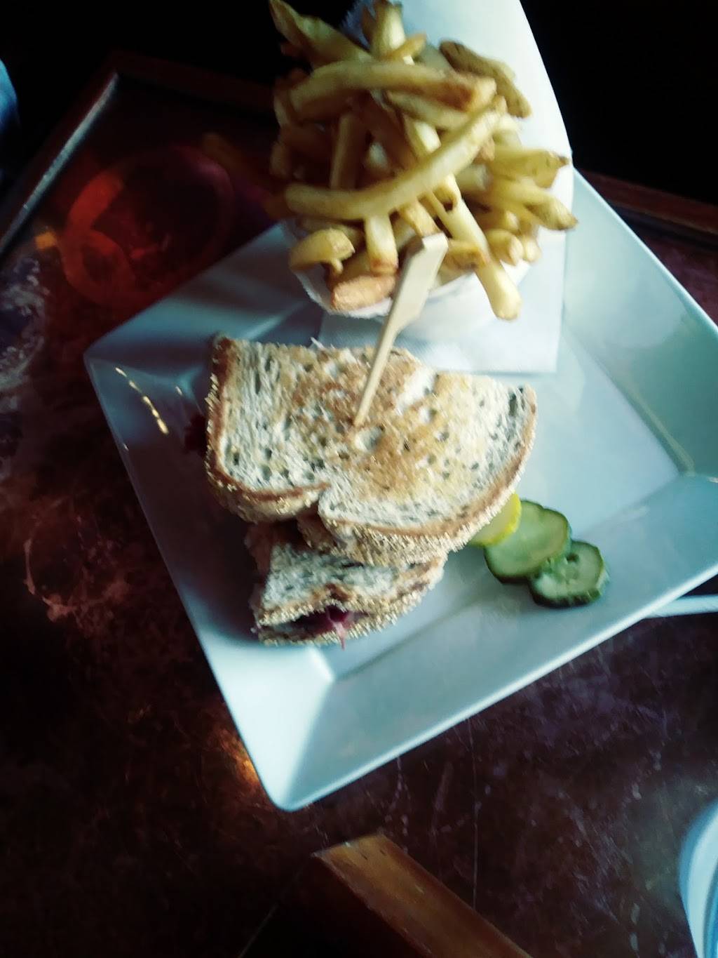 EJ Malloys - Los Altos | restaurant | 5506 E Britton Dr, Long Beach, CA 90815, USA | 5625948771 OR +1 562-594-8771