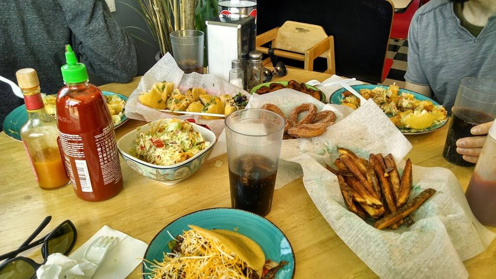 Luiss Arepera llc | restaurant | 948 Forest Ave, Portland, ME 04103, USA | 2072868646 OR +1 207-286-8646