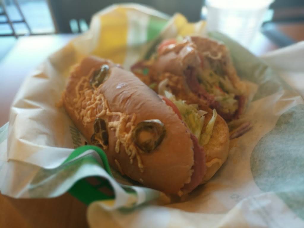 Subway Restaurants | restaurant | 1160 E 7th St, Long Beach, CA 90813, USA | 5629014400 OR +1 562-901-4400