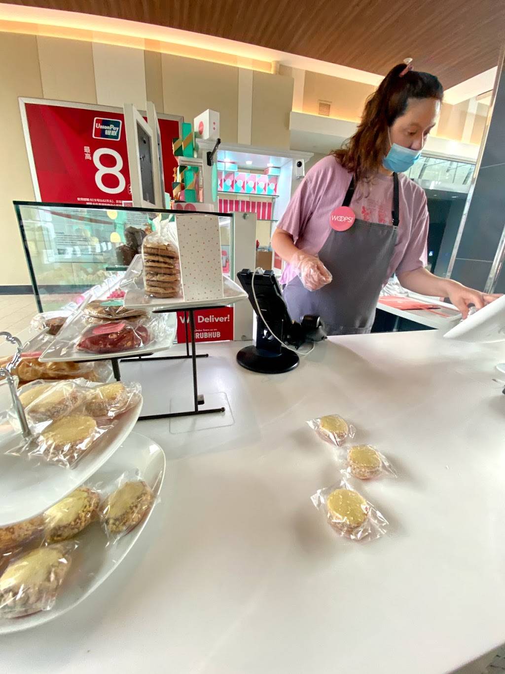 Woops! Macarons (Ontario Mills) | bakery | 1 Mills Cir, Ontario, CA 91764, USA | 9092808225 OR +1 909-280-8225