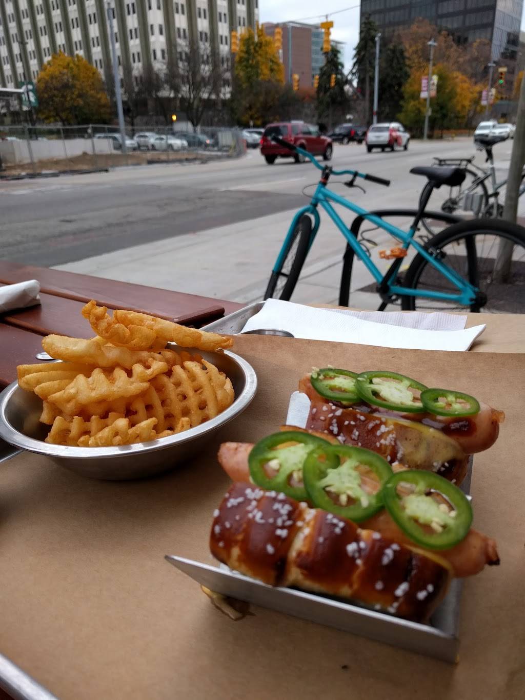 Atwater Brewery in GR | restaurant | 201 Michigan St NW, Grand Rapids, MI 49503, USA | 6166493020 OR +1 616-649-3020